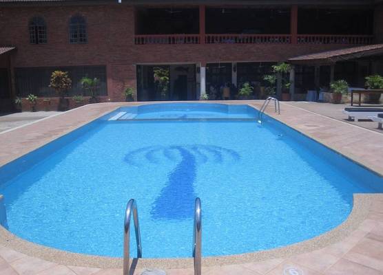 Coconut Grove Regency Hotel 1