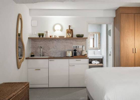 Theava Collection -Citadelle- St Tropez 1