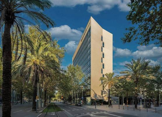 Four Points by Sheraton Barcelona Diagonal 1