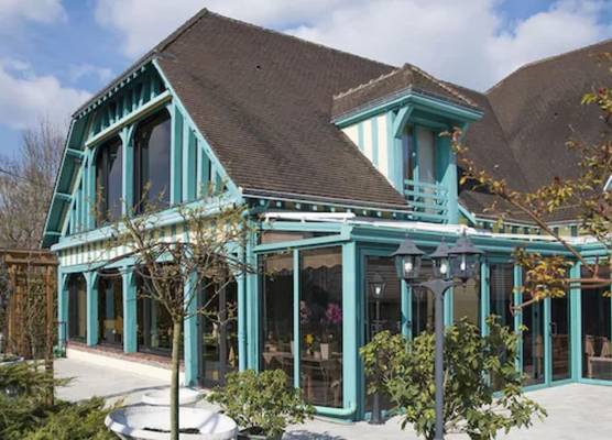 Logis Hôtel Le Pan De Bois 1