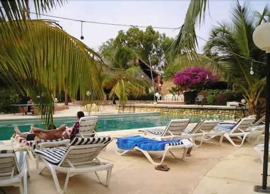 Hôtel Les Bougainvillées Saly 1