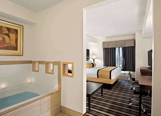 Best Western Plus Rockwall Inn & Suites 1