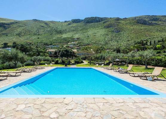 L'Ulivo Blu Apartments by Wonderful Italy 1