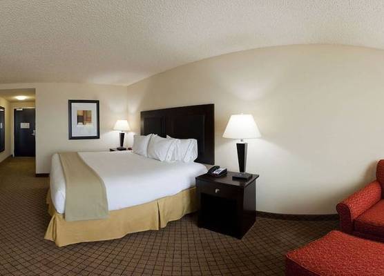 Holiday Inn Express & Suites NEWBERRY by IHG 1