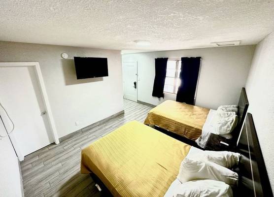 Soho Inn Waldo 1