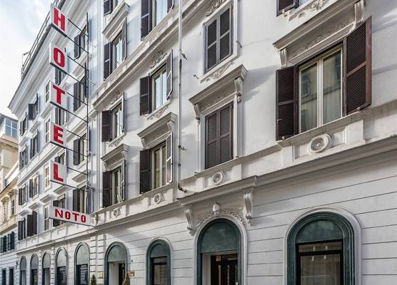 Raeli Hotel Noto 1