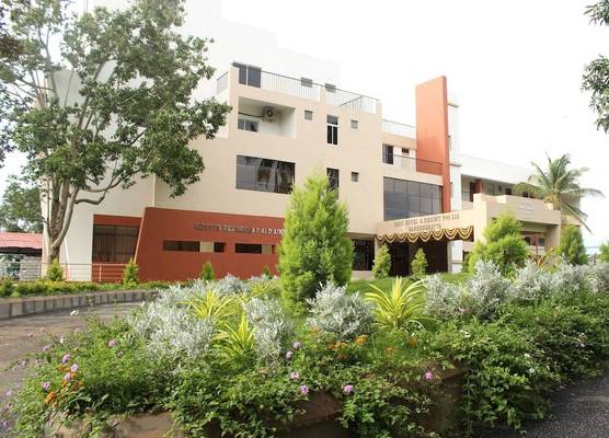 Park Hotel and Resort 1