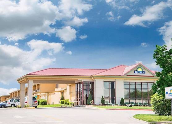 Days Inn by Wyndham Joplin 1