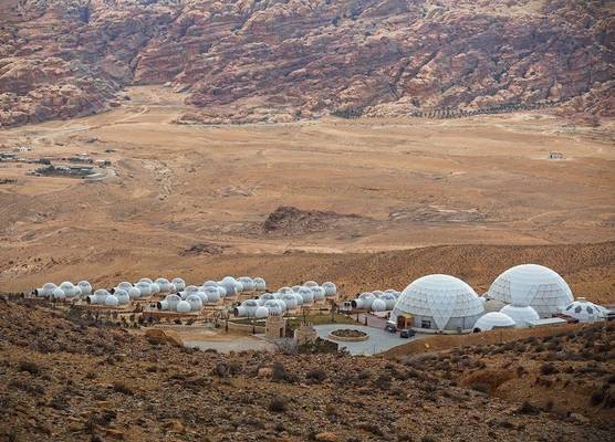 Petra Bubble Luxotel 1