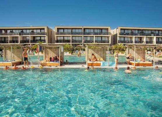 Resort Del Mar Emotion 1