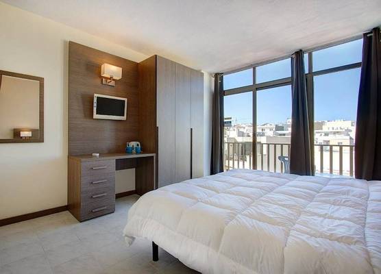 Primera Hotel 1