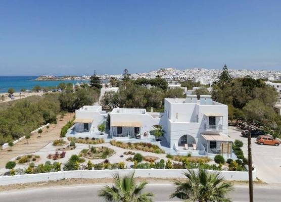 Crystal Mare Suites 1