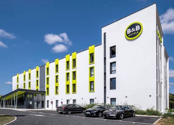 B&B HOTEL Saintes 1