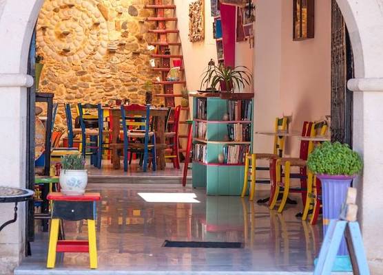 Poco Loco Bed & Breakfast 1