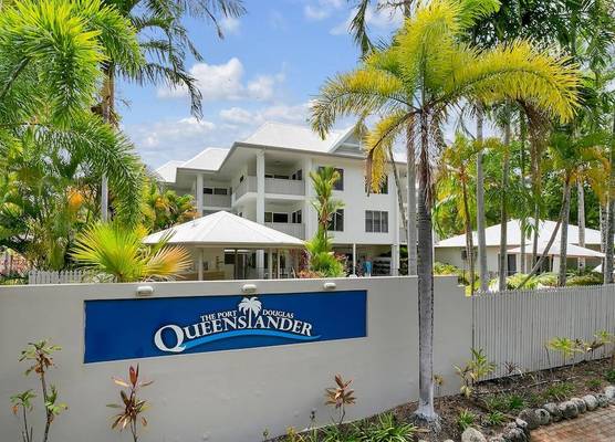 Seascape Holidays at The Queenslander 1