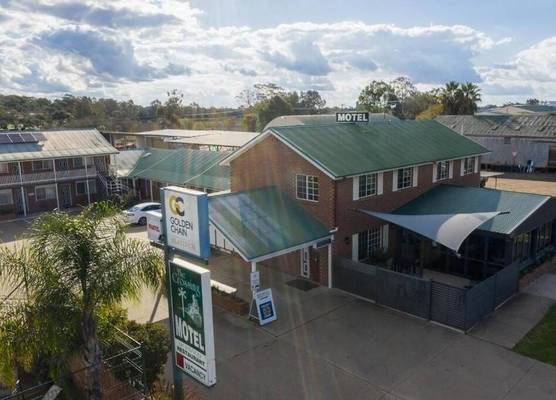 The Crossing Motel 1