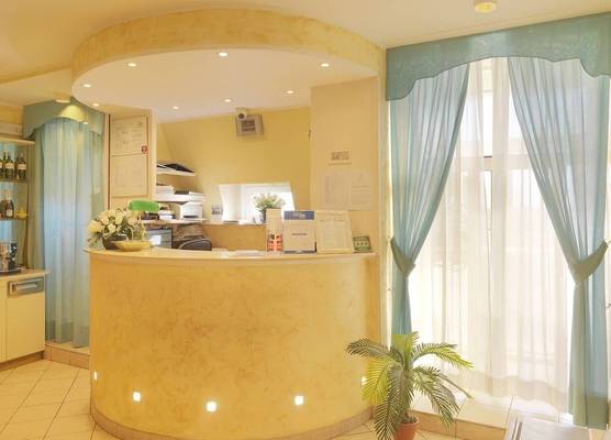 Hotel Arco Romana 1