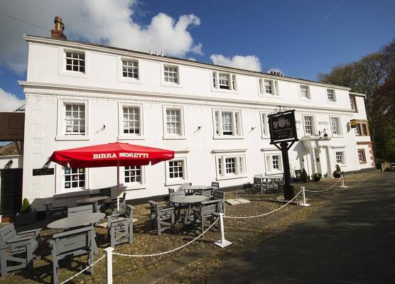 Crown Hotel Wetheral 1