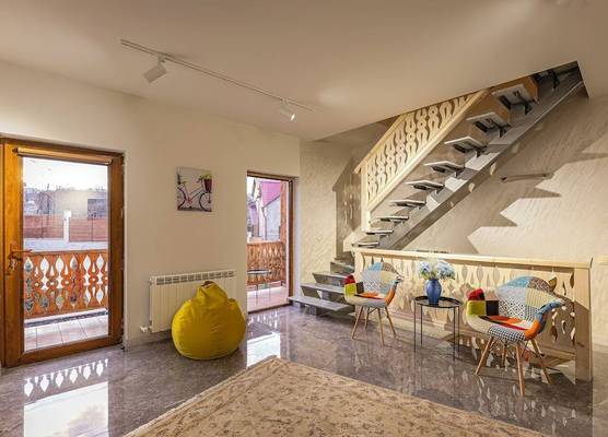 Taniqinn Dilijan Hotel 1