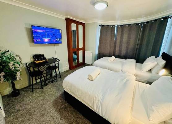 Sachi Hotel 1