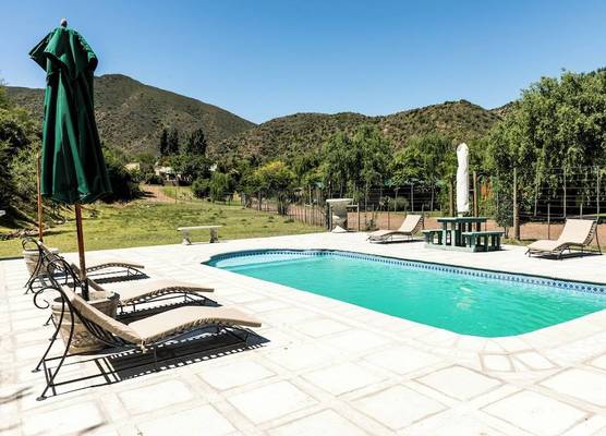 Old Mill Lodge, Seasonal Working Ostrich Farm & Restaurant, Oudtshoorn 1