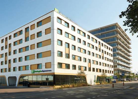 Holiday Inn Express & Suites - Basel - Allschwil by IHG 1
