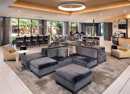 Delta Hotels by Marriott Minneapolis Northeast 1