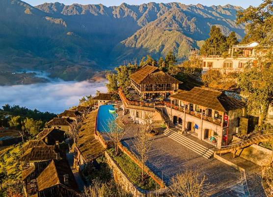 The Mong Village Resort & Spa 1