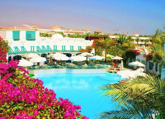 Falcon Hills Hotel 1