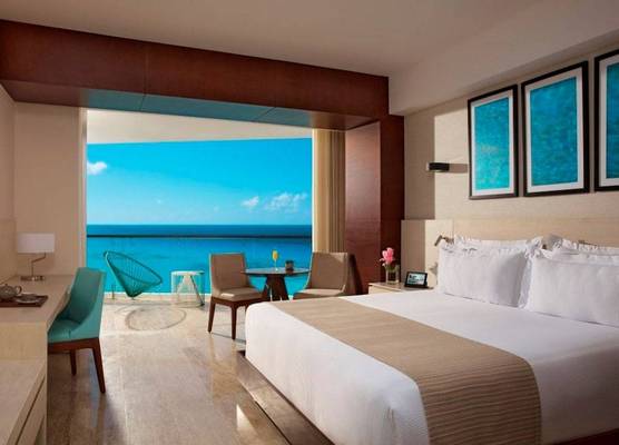 Altitude at Krystal Grand Cancun - All Inclusive 1