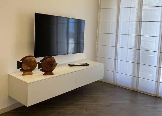 FraMe Room 1