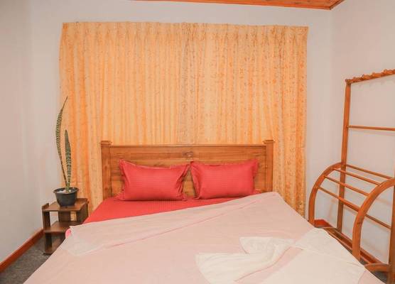 Royal Guest Inn 1