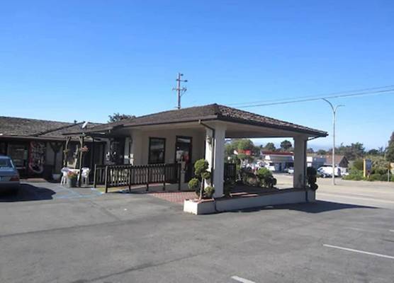 Monterey Fairgrounds Inn 1