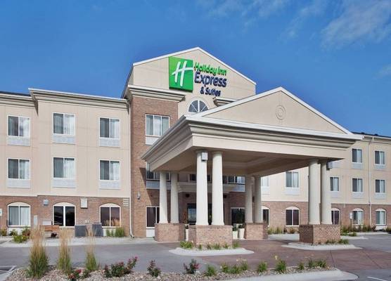 Holiday Inn Express & Suites CHERRY HILLS by IHG 1
