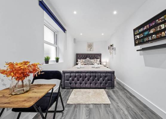 Luxury Ensuite Room in Finsbury Pak London N19 1