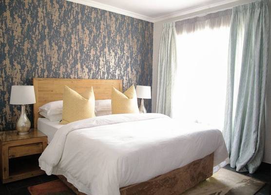 3 Lux Suites 1