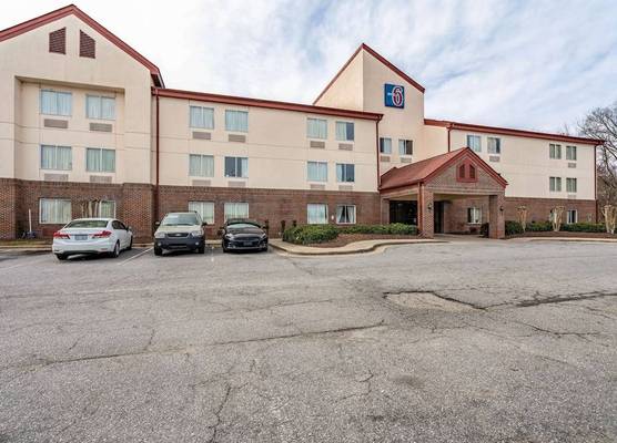 Motel 6 Rocky Mount, NC 1