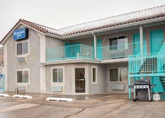 Cathedral Valley Inn 1