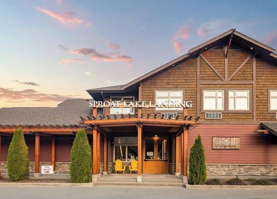 Sproat Lake Landing Resort 1
