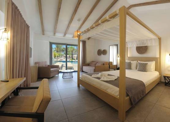 Bohemian Gardens Hotel 1