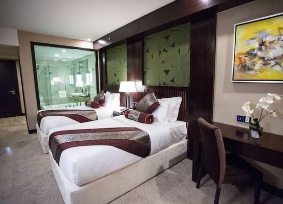 Royale Signature Hotel 1