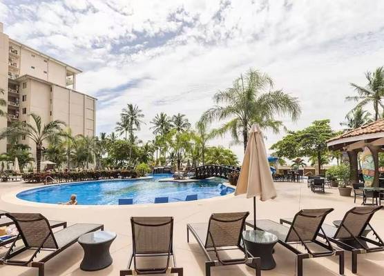 3 Bedroom Condo in Croc's Casino Resort 1