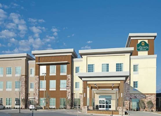 La Quinta Inn & Suites by Wyndham Fort Worth West - I-30 1