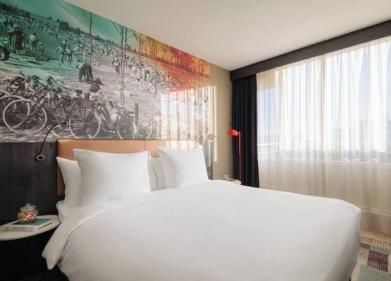 Leonardo Hotel Rotterdam Savoy 1