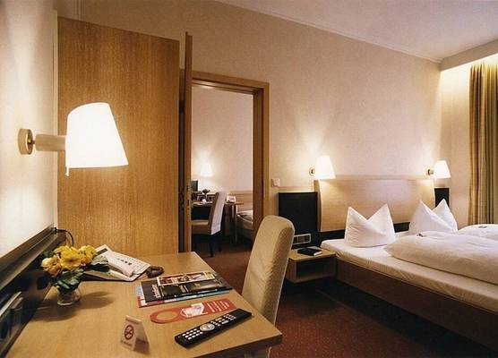 Hotel Jedermann 1