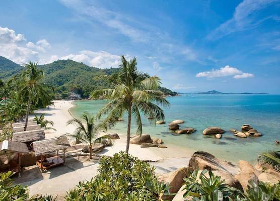 Crystal Bay Yacht Club Beach Resort 1