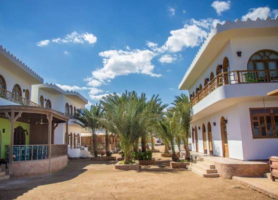Shams Hotel & Dive Centre 1