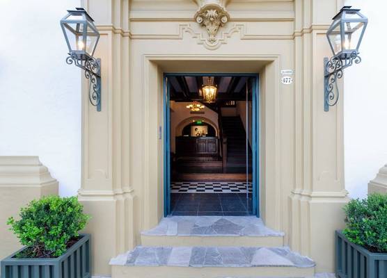 El Bodeguero Hotel 1