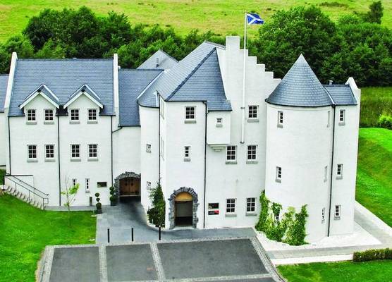 Glenskirlie Castle Hotel 1