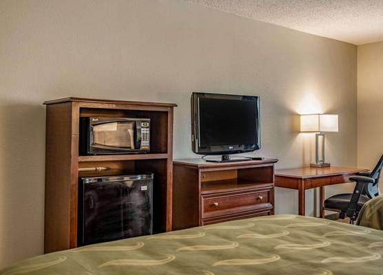 Quality Inn Bucyrus North 1